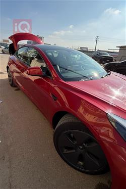 تسلا موديل 3